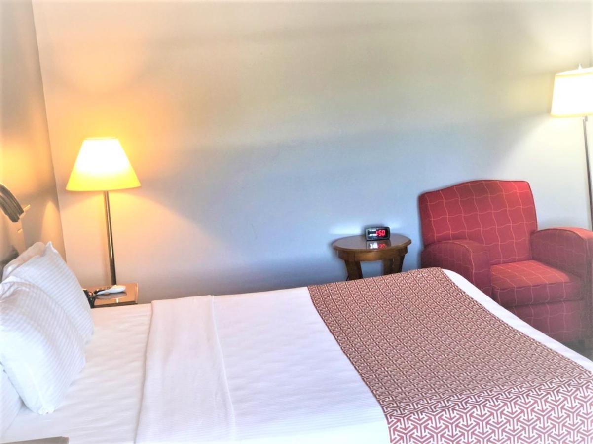 Countryside Motel